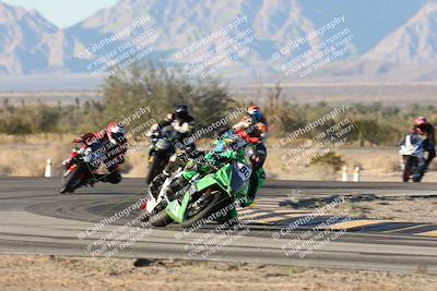 media/Dec-07-2025-CVMA (Sun) [[3e7d2de5dc]]/Race 18-Formula Twins-Formula 40 UL/